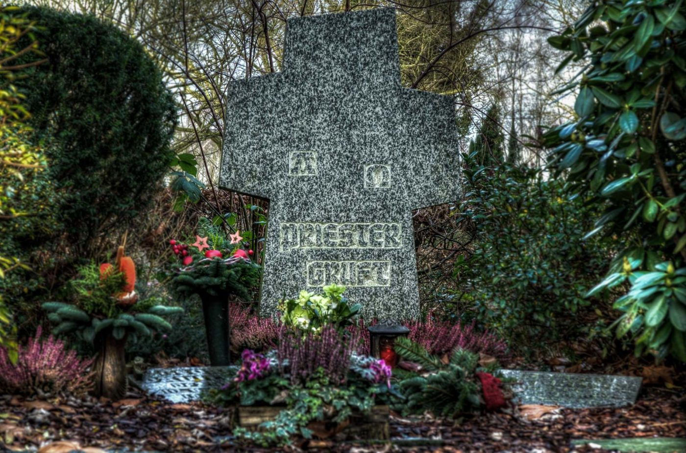 2017-12-31 - Verlassene Orte - Hordel (Bochum) - Bezirksfriedhof