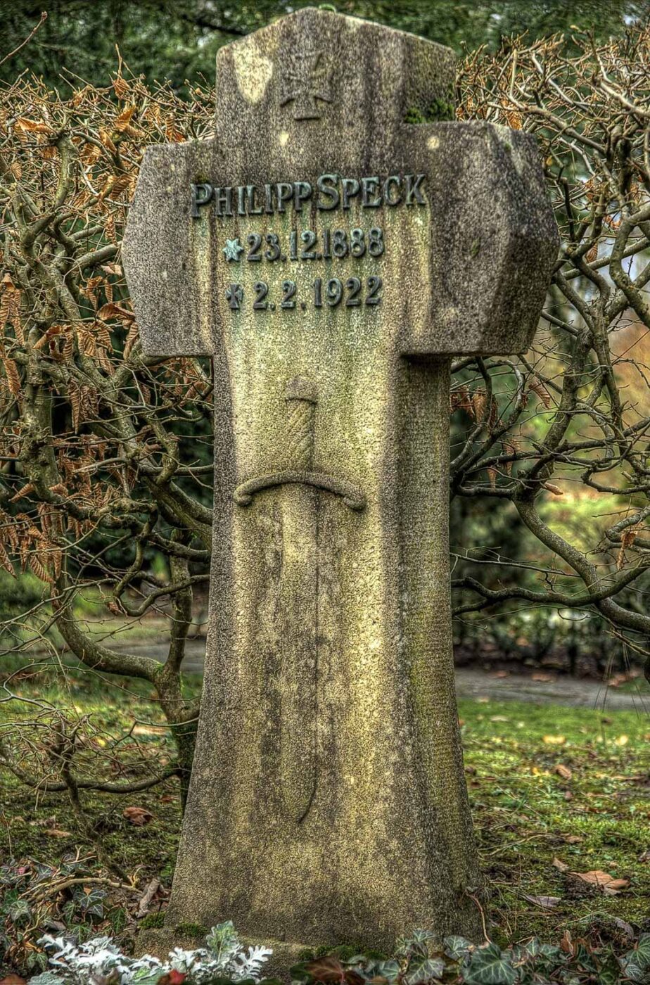 2017-12-31 - Verlassene Orte - Bochum - Bezirksfriedhof Hordel