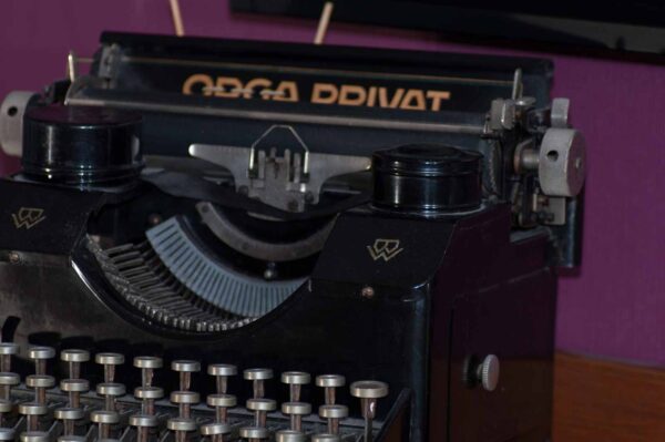 2018-11-18 - Residenzia - HolyHalla - Blitzversuche