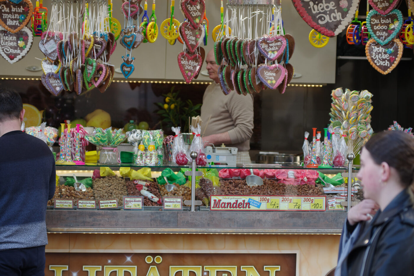 2025-03-09 - Datteln - Ehrenmal und Frühlingskirmes